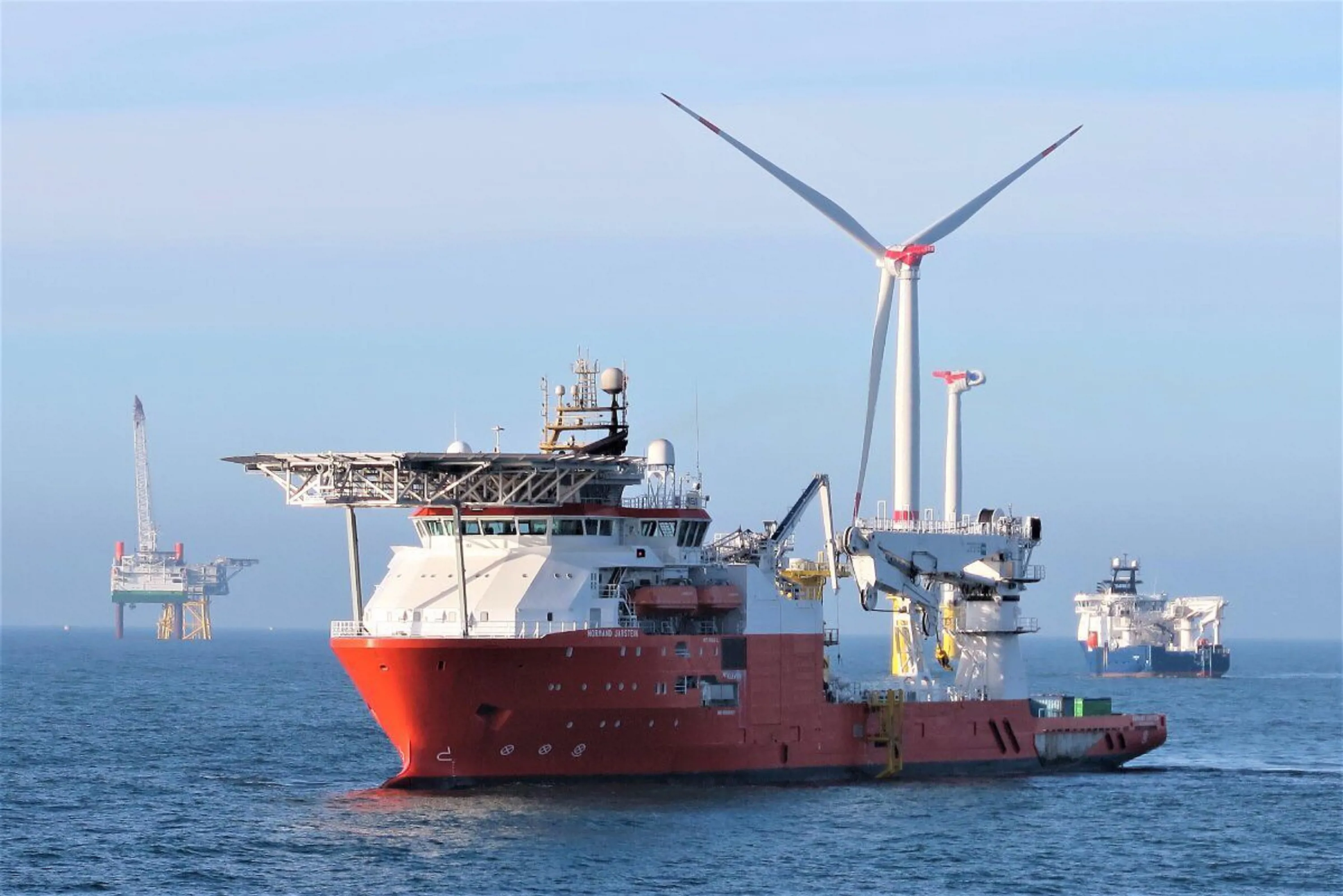 Offshore ROV construction vessel at an offshore wind farm location